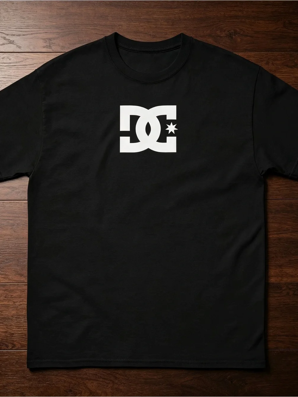 DC Shoes Graphic Logo SKateboarding T-Shirt - Picture 1 of 4